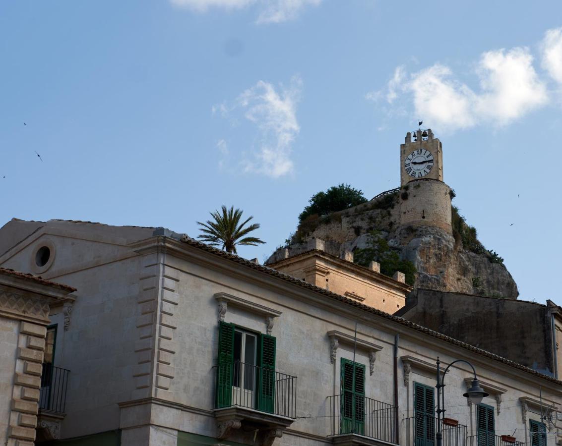 A Casa Di Sveva Modica Exterior foto