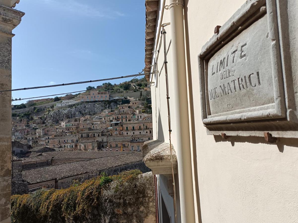 A Casa Di Sveva Modica Exterior foto